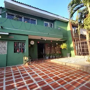 https://casa-verde-el-golf.hotels-in-barranquilla.com