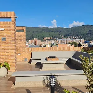 Aparta Estudio Zona Exclusiva Al Norte Bogotá